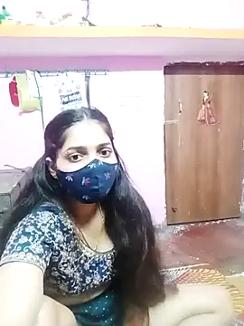 Cute-Simmi online show from December 10, 2024, 1:44 pm