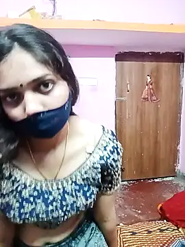 Cute-Simmi online show from December 25, 2024, 10:50 am