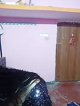 Cute-Simmi online show from January 3, 2025, 10:31 am