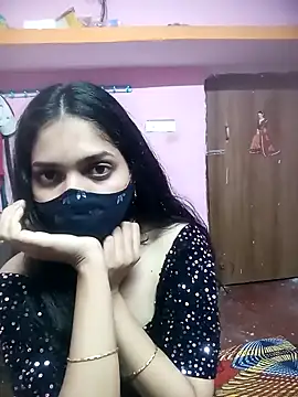 Cute-Simmi online show from January 3, 2025, 4:37 pm