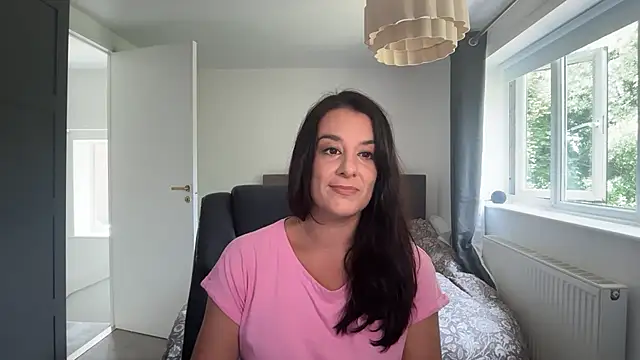 Snapshot of flatwhite0 chatting on July 28, 2026, 12:23 pm flatwhite0 online show from July 28, 2026, 12:23 pm