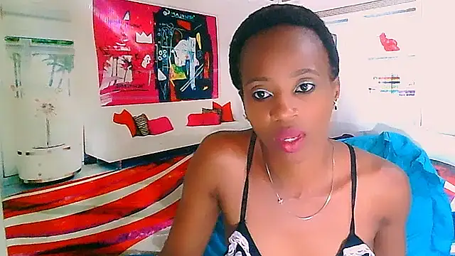 Snapshot of EbonyCreamy69 chatting on December 28, 2024, 1:06 pm EbonyCreamy69 online show from December 28, 2024, 1:06 pm