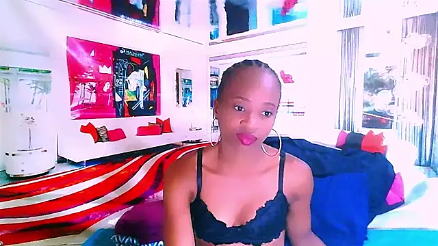 Snapshot of EbonyCreamy69 chatting on January 10, 2025, 11:39 pm EbonyCreamy69 online show from January 10, 2025, 11:39 pm