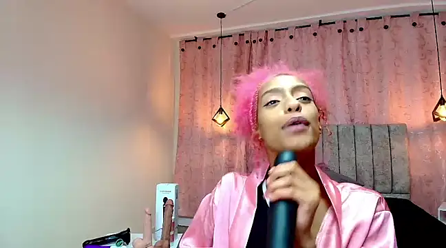 Zia Green online show from March 22, 2025, 11:09 pm