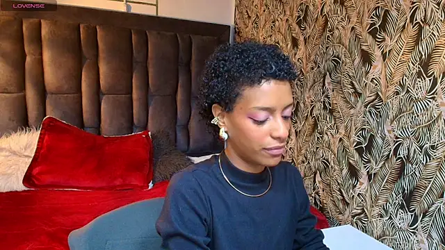 Snapshot of Zia_Green chatting on April 28, 2026, 1:05 pm Zia Green online show from April 28, 2026, 1:05 pm