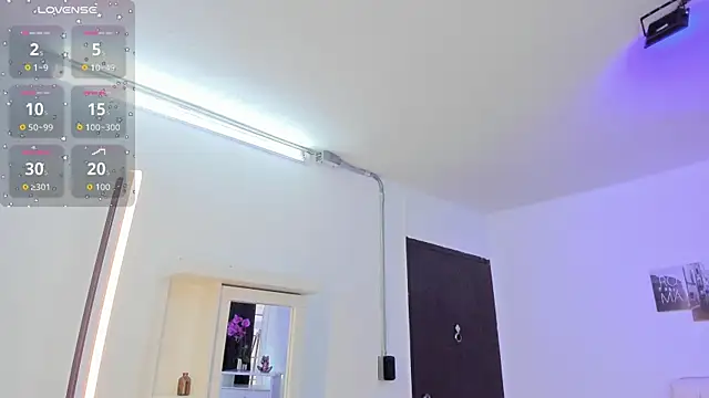 Amy Kiitty  online show from September 17, 2025, 12:51 pm