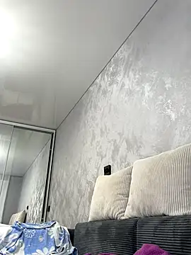 viviandaimond1 online show from November 14, 2025, 9:41 am