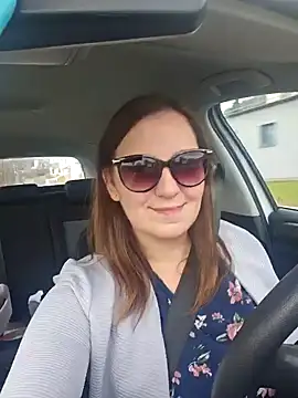 Snapshot of AmazingCurvy chatting on December 18, 2024, 1:23 pm AmazingCurvy online show from December 18, 2024, 1:23 pm