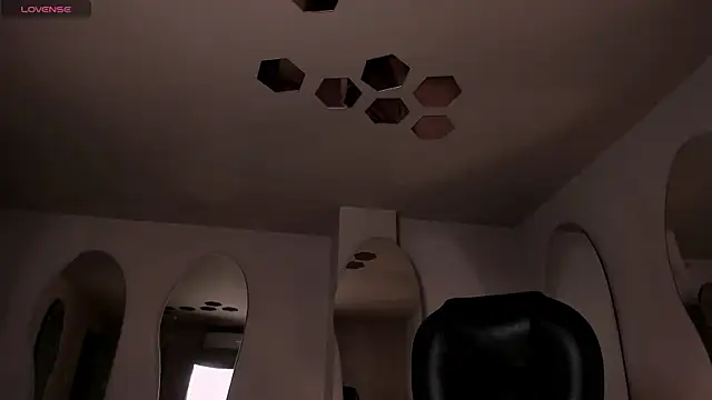 KatieNolan 1 online show from April 7, 2026, 6:41 pm