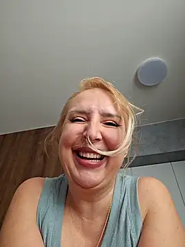 MariaRichi  online show from March 6, 2025, 10:52 am