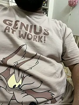 mahiforyou11 online show from April 17, 2026, 6:16 am