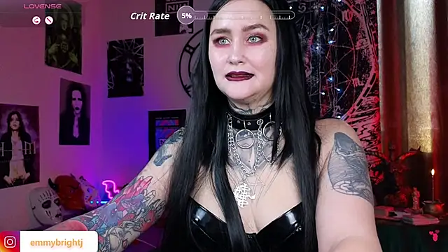 Snapshot of Emmybrightj_ chatting on April 21, 2026, 2:15 am Emmybrightj online show from April 21, 2026, 2:15 am