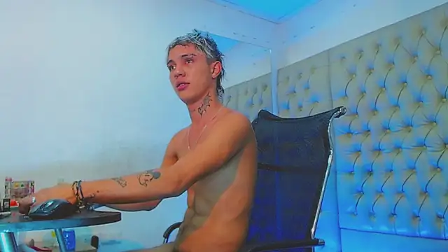 HannibalLester online show from January 26, 2025, 6:58 pm