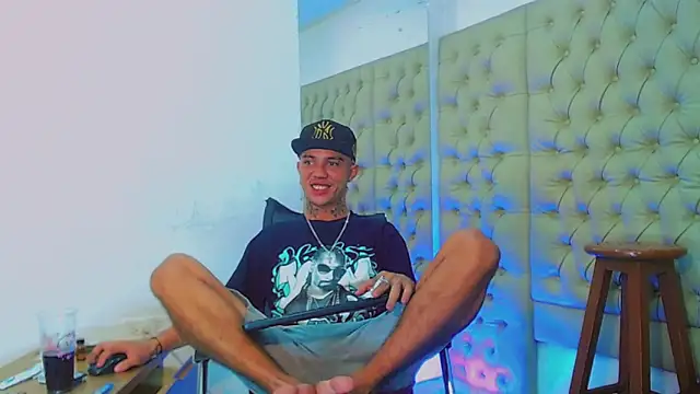 HannibalLester online show from January 29, 2025, 7:32 pm