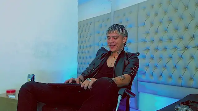 HannibalLester online show from February 5, 2025, 4:14 pm