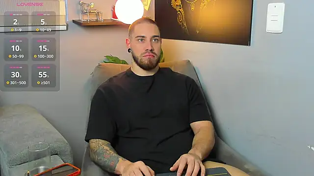 Giorgio-Leone online show from February 26, 2026, 11:04 pm