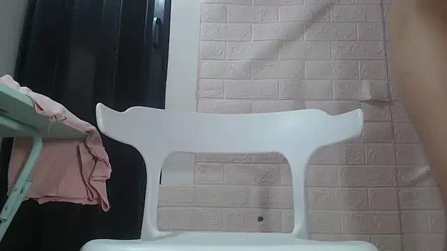 Full Fist online show from February 23, 2025, 1:42 pm