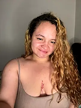 Naiara Sex  online show from November 6, 2025, 11:26 pm