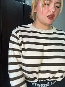 Snapshot of Naiara_Sex_ chatting on April 15, 2026, 7:58 pm Naiara Sex online show from April 15, 2026, 7:58 pm