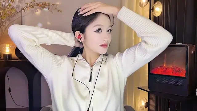 xiaodaibabyy online show from December 22, 2024, 3:11 pm