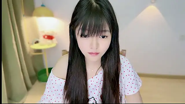 xiaodaibabyy online show from July 25, 2026, 1:19 pm