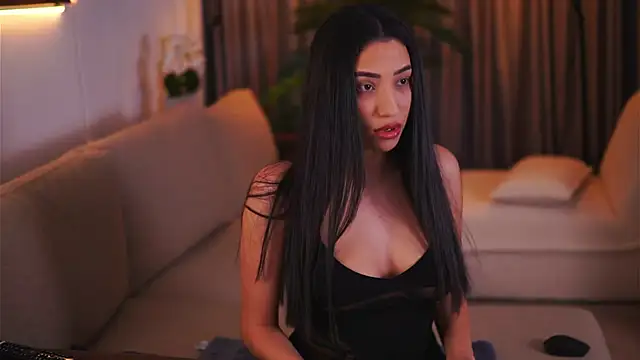 GinaValentinna online show from February 13, 2025, 7:42 pm