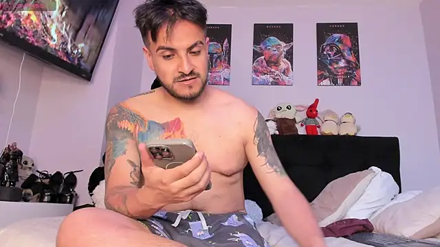 Carlasxdreams online show from April 14, 2026, 10:16 pm