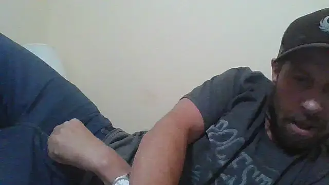 axelongshaft69 online show from May 16, 2026, 5:59 am