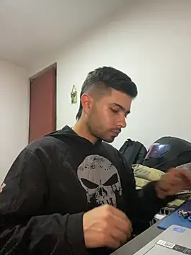 Jestebanano online show from October 30, 2025, 7:10 am