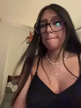 AleFantasy0001 online show from March 17, 2026, 3:55 am