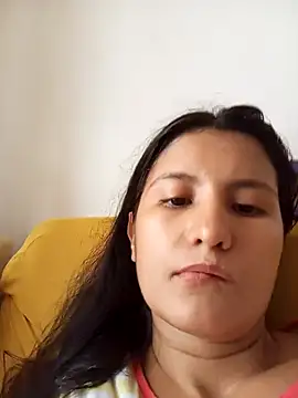 Emma Payton online show from November 15, 2025, 2:57 pm