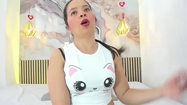 Snapshot of EvelynSweet1 chatting on May 14, 2026, 7:53 pm EvelynSweet1 online show from May 14, 2026, 7:53 pm