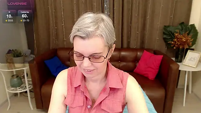 Cutie Erikaa1 online show from February 21, 2025, 2:50 am