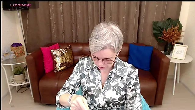 Cutie Erikaa1 online show from March 9, 2025, 2:29 am