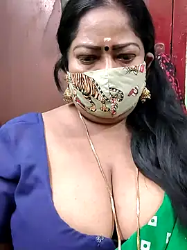 Snapshot of maniisha chatting on December 21, 2024, 9:25 pm maniisha online show from December 21, 2024, 9:25 pm