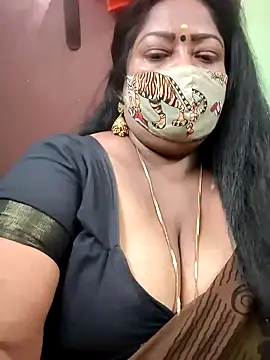 Snapshot of maniisha chatting on January 1, 2025, 10:56 pm maniisha online show from January 1, 2025, 10:56 pm