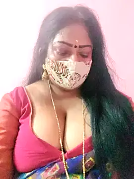 Snapshot of maniisha chatting on February 9, 2025, 8:24 pm maniisha online show from February 9, 2025, 8:24 pm