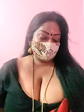 Snapshot of maniisha chatting on February 21, 2025, 9:11 pm maniisha online show from February 21, 2025, 9:11 pm