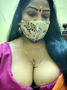 Snapshot of maniisha chatting on October 8, 2025, 7:22 pm maniisha online show from October 8, 2025, 7:22 pm