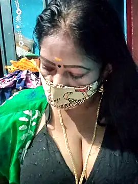 maniisha online show from March 19, 2026, 2:43 pm