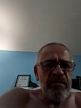 geilerschwanz64 online show from February 19, 2025, 7:17 am