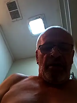 geilerschwanz64 online show from March 15, 2025, 9:05 pm