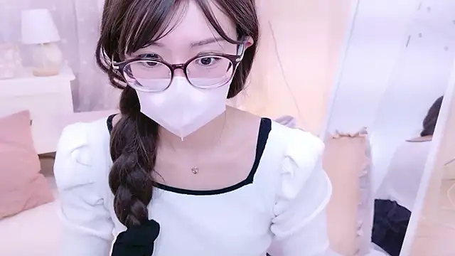 NAMI s2 online show from September 11, 2025, 1:55 pm