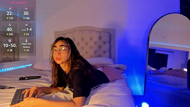 Scarlett grand online show from December 7, 2024, 2:42 am