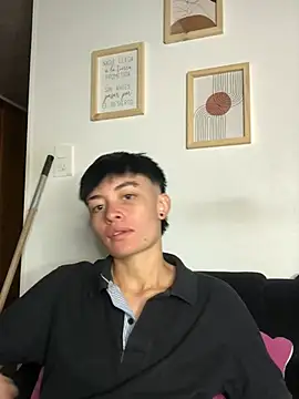 nico 18x online show from February 12, 2025, 8:40 pm