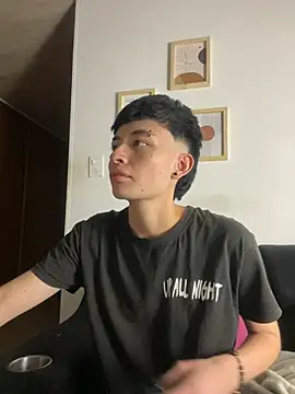 nico 18x online show from February 14, 2025, 11:42 pm