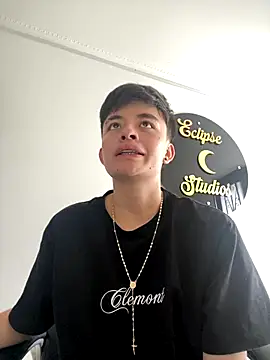 nico 18x online show from November 18, 2025, 2:21 pm