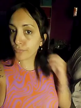 Snapshot of shishiii_11 chatting on February 16, 2025, 4:09 am shishiii 11 online show from February 16, 2025, 4:09 am