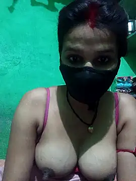 Hoty girl 143 online show from March 25, 2026, 5:02 am