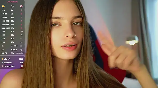 EvaLung777 online show from December 12, 2024, 10:24 am